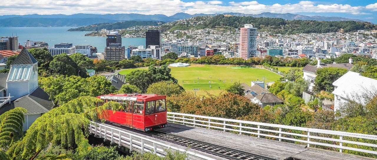 photo-cable-car-in-wellington-new-zealand