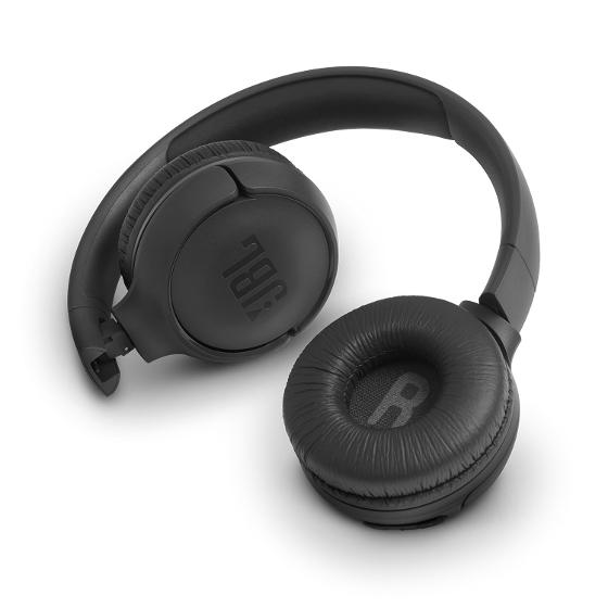 JBLT500BT Wireless Over Ear Headphones 