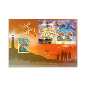 Kids' Showtime Greats Limited-Edition Medallion Cover &ndash; Round the Twist product photo